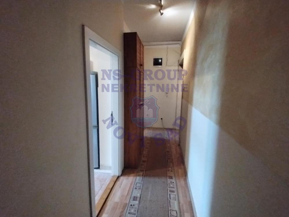 Slika 4 - Dvosoban, 68m2, Novi Sad centar Novi Sad