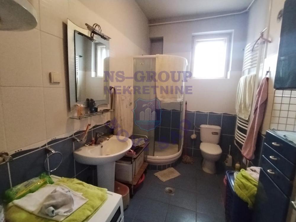 Slika 6 - Dvosoban, 68m2, Novi Sad centar Novi Sad