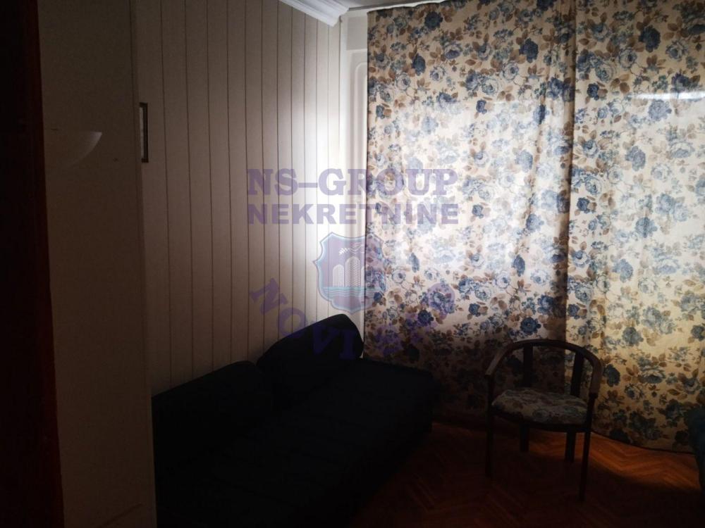 Slika 10 - Dvosoban, 50m2, Novi Sad centar Novi Sad