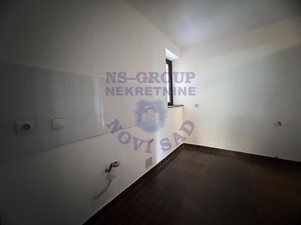 Slika 5 - 579308- Odličan trosoban stan