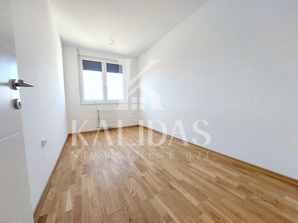 Slika 7 - Stan,NOVI SAD,TELEP,kv: 58, € 169950, ID: 1009046