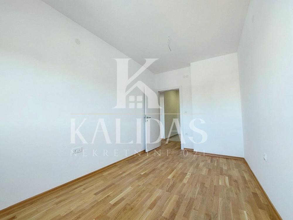 Slika 6 - Stan,NOVI SAD,TELEP,kv: 58, € 169950, ID: 1009046