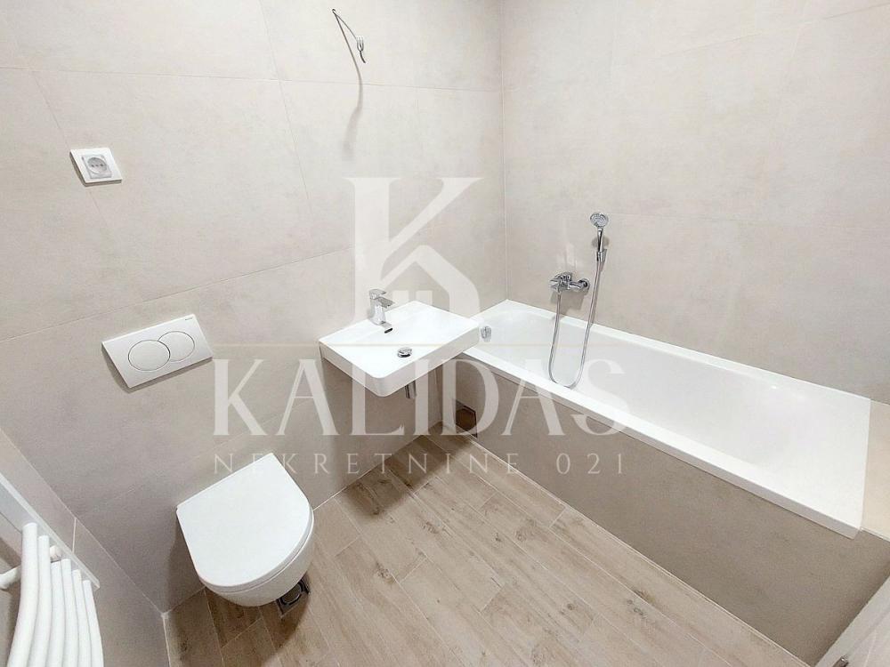 Slika 9 - Stan,NOVI SAD,TELEP,kv: 58, € 169950, ID: 1009046