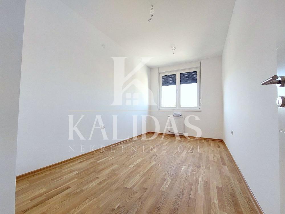 Slika 5 - Stan,NOVI SAD,TELEP,kv: 58, € 169950, ID: 1009046