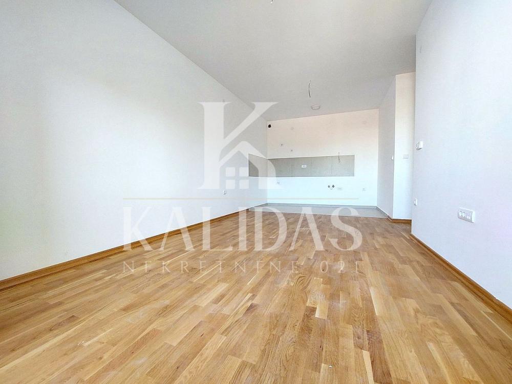 Slika 2 - Stan,NOVI SAD,TELEP,kv: 58, € 169950, ID: 1009046