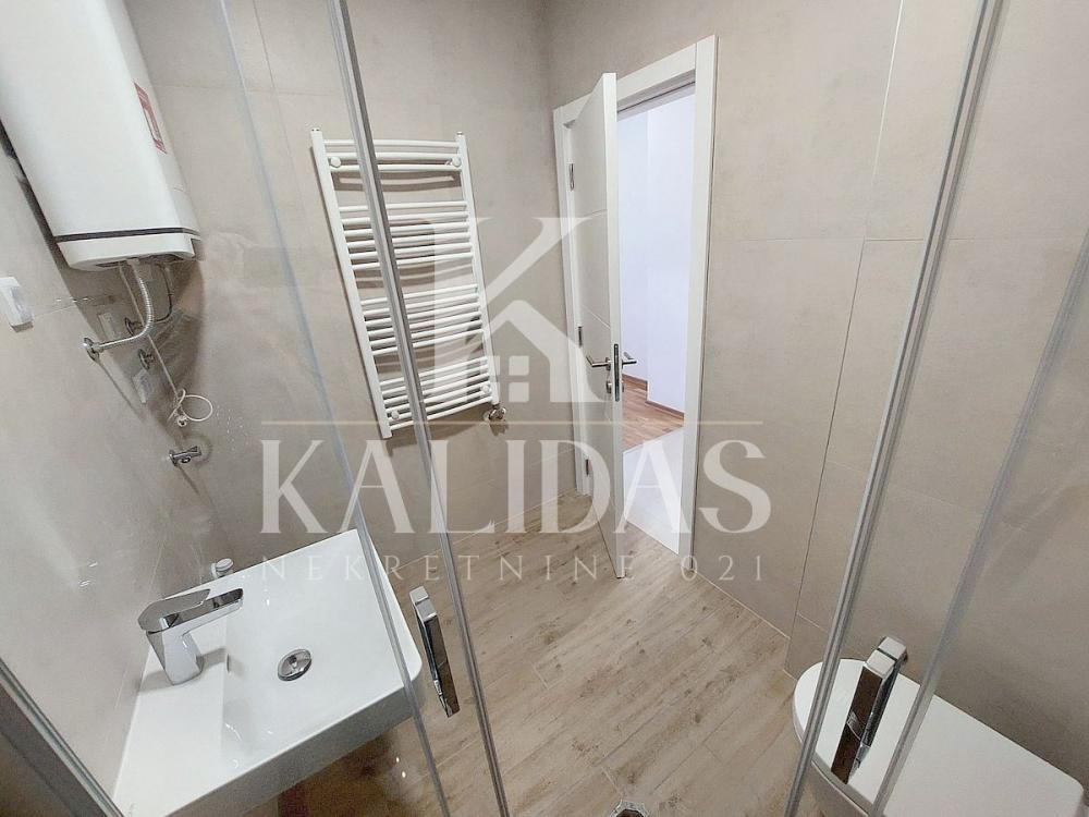 Slika 10 - Stan,NOVI SAD,TELEP,kv: 42, € 129780, ID: 1009047