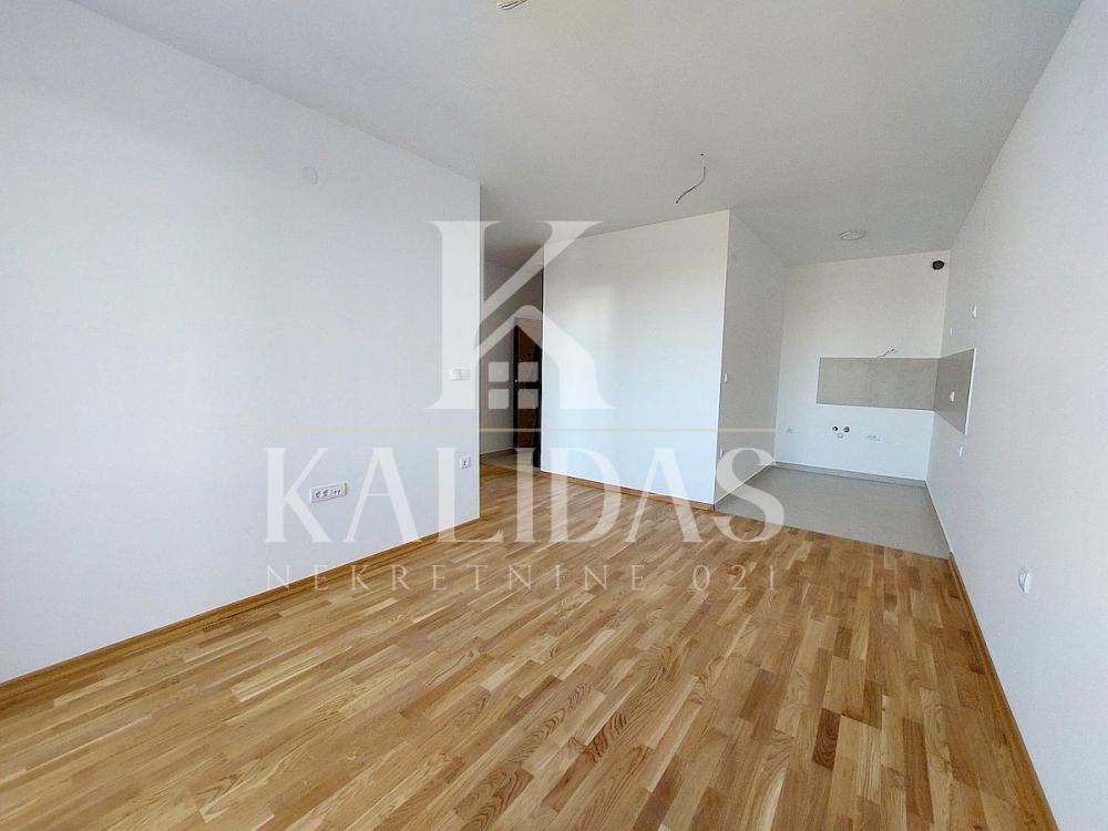 Slika 4 - Stan,NOVI SAD,TELEP,kv: 42, € 129780, ID: 1009047