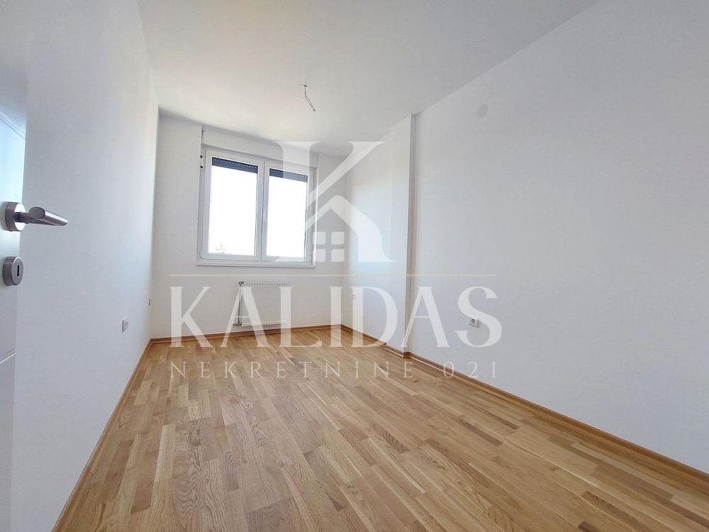 Slika 6 - Stan,NOVI SAD,TELEP,kv: 42, € 129780, ID: 1009047