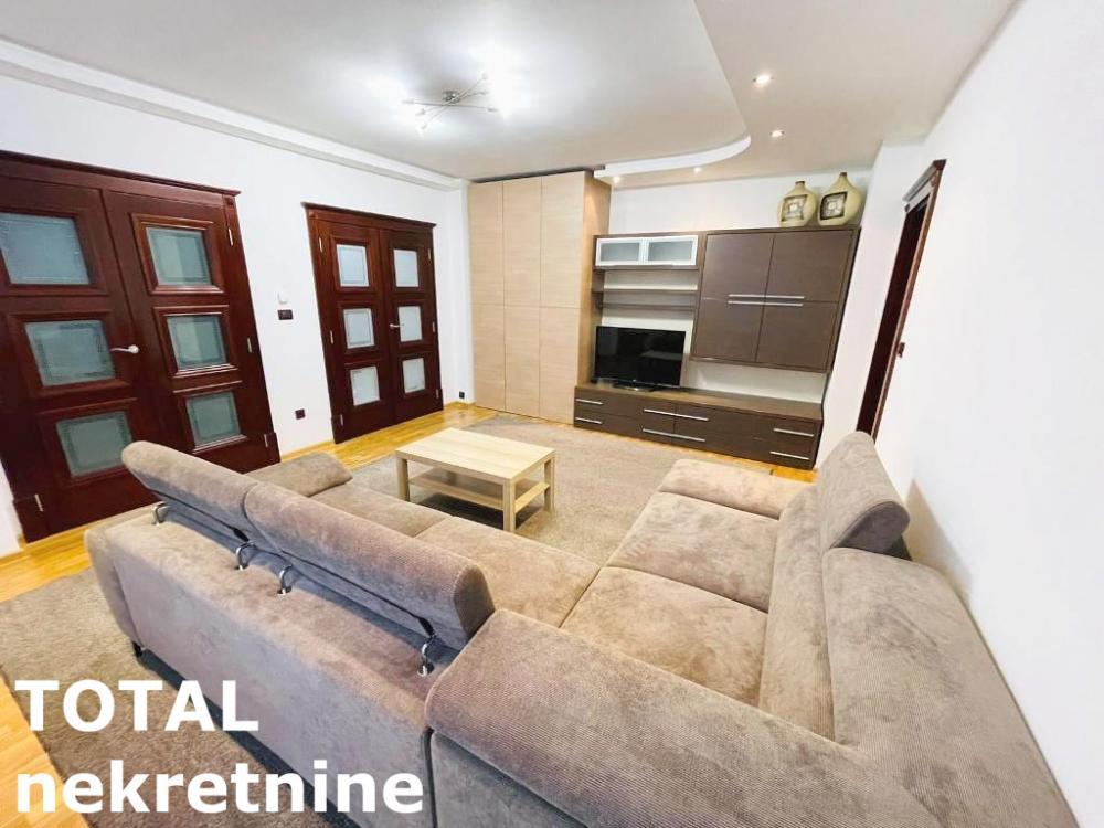 Glavna slika -Stan,NOVI SAD,LIPOV GAJ,kv: 70.00, € 170000, ID: 1103199