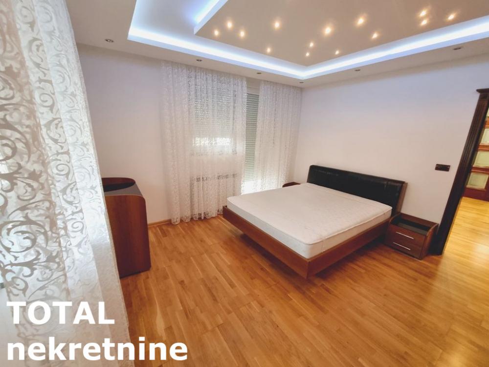 Slika 5 - Stan,NOVI SAD,LIPOV GAJ,kv: 70.00, € 170000, ID: 1103199
