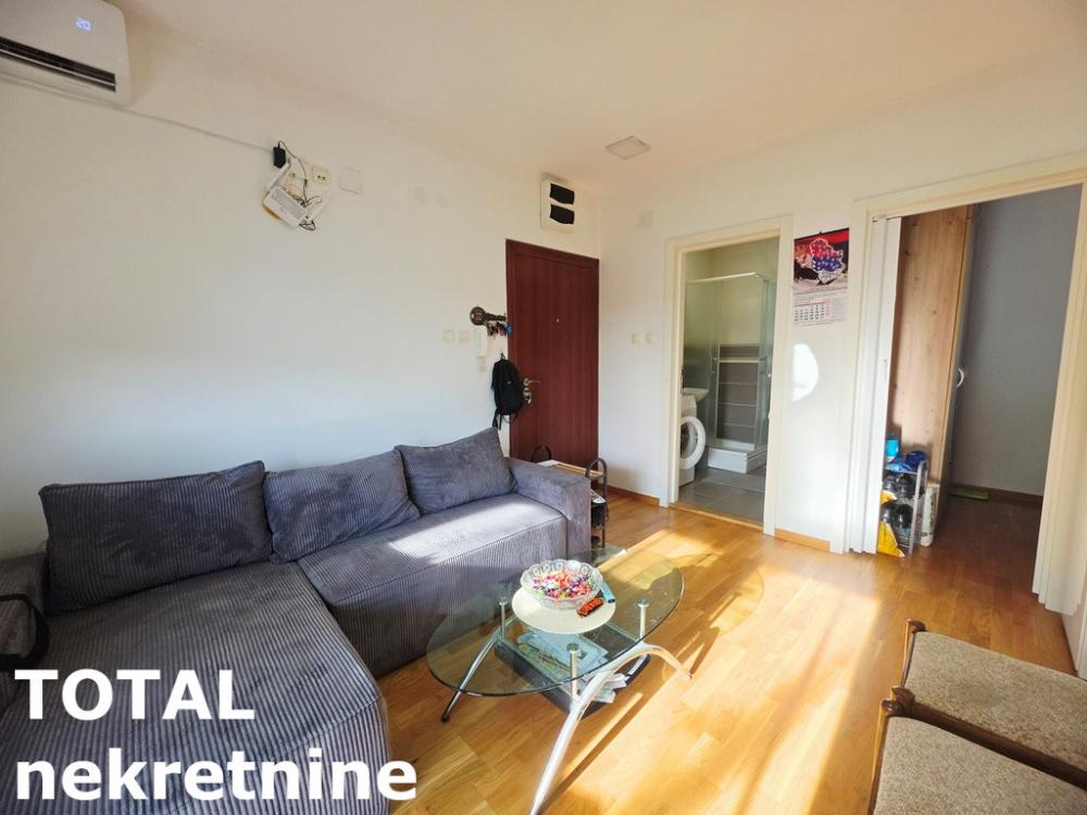 Slika 2 - Stan,NOVI SAD,ADICE,kv: 31.00, € 92000, ID: 1103193