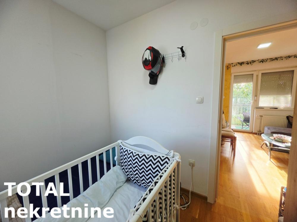 Slika 7 - Stan,NOVI SAD,ADICE,kv: 31.00, € 92000, ID: 1103193