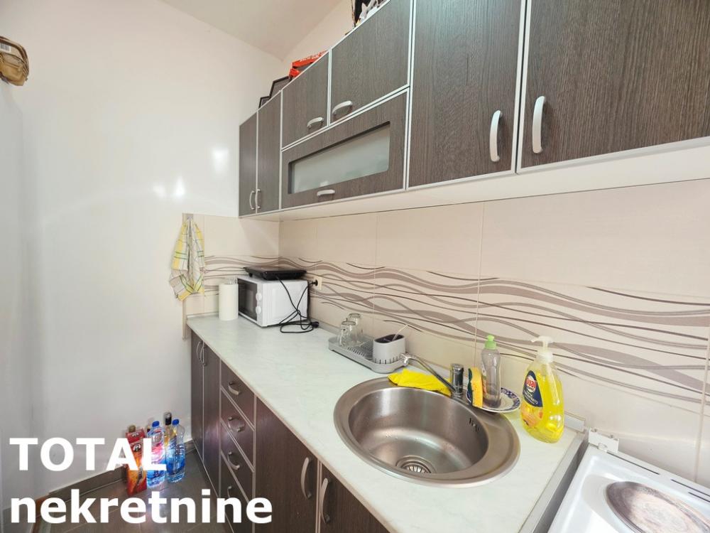 Slika 4 - Stan,NOVI SAD,ADICE,kv: 31.00, € 92000, ID: 1103193