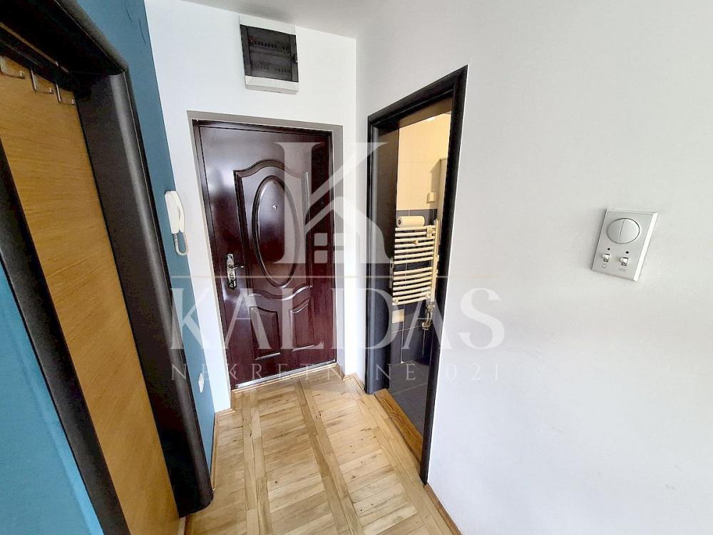Slika 10 - Stan,NOVI SAD,SALAJKA,kv: 42, € 139000, ID: 1009049