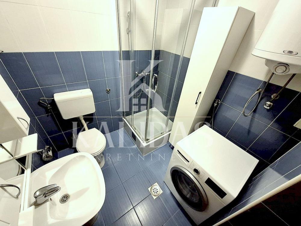Slika 11 - Stan,NOVI SAD,SALAJKA,kv: 42, € 139000, ID: 1009049