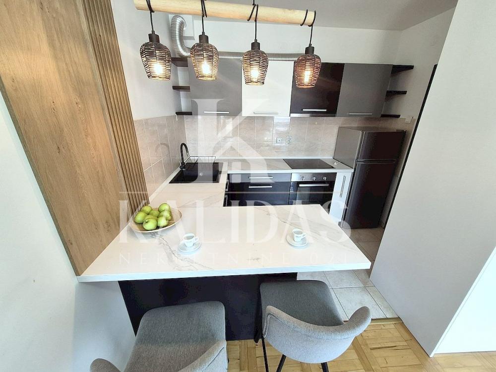 Slika 4 - Stan,NOVI SAD,SALAJKA,kv: 42, € 139000, ID: 1009049