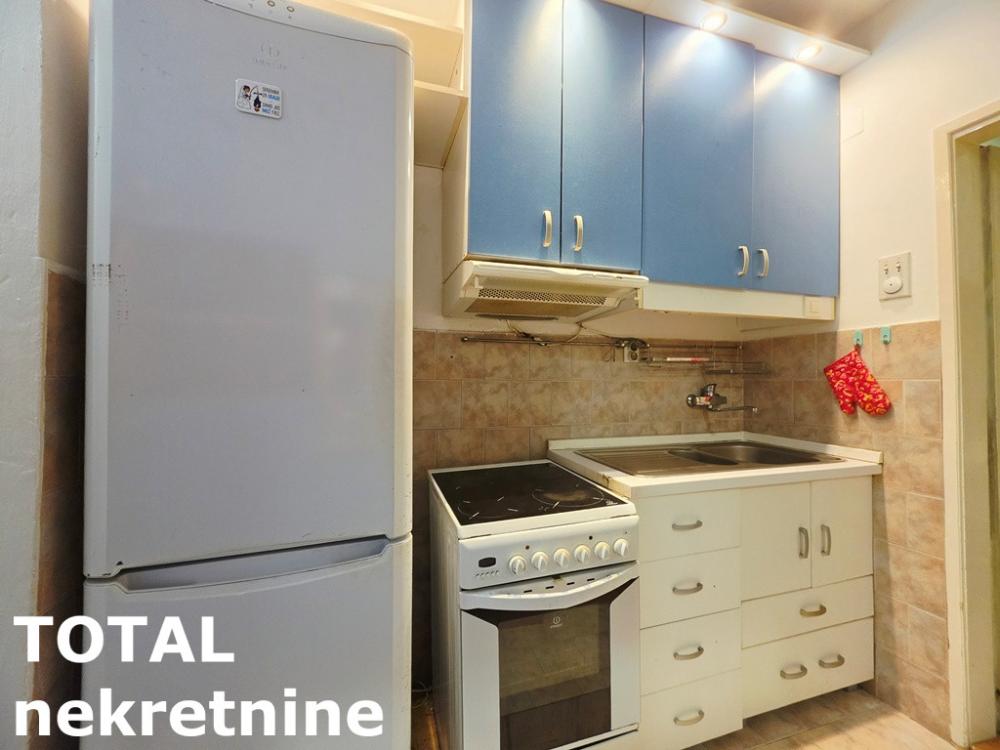 Slika 5 - Stan,NOVI SAD,CENTAR,kv: 34.00, € 105000, ID: 1103196