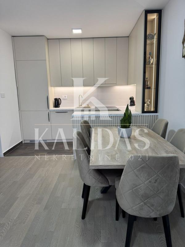 Slika 3 - Stan,NOVI SAD,TELEP,kv: 63, € 180000, ID: 1009050