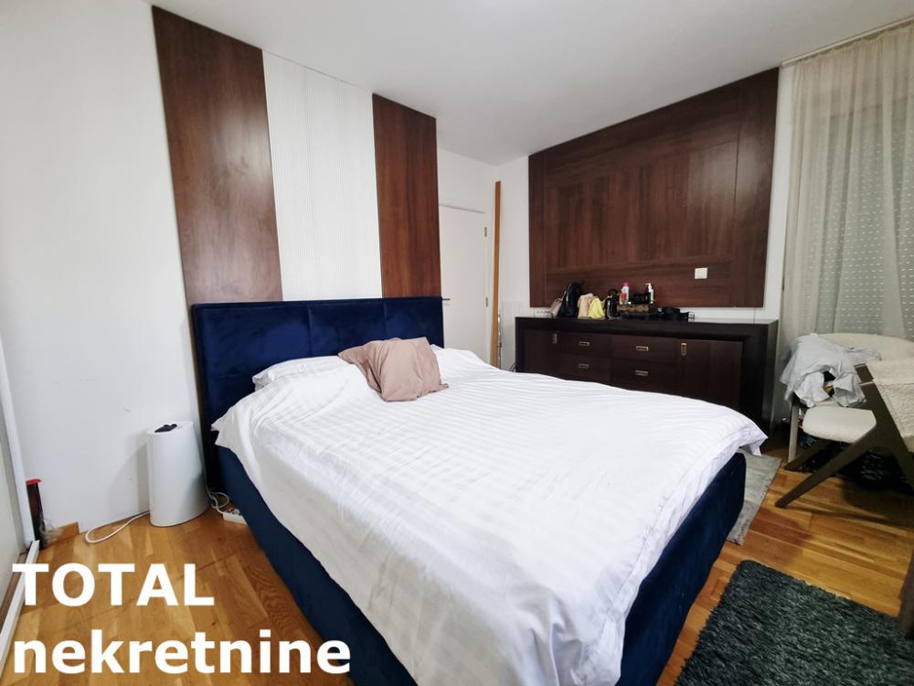 Slika 8 - Stan,NOVI SAD,ADICE,kv: 78.00, € 195000, ID: 1102062
