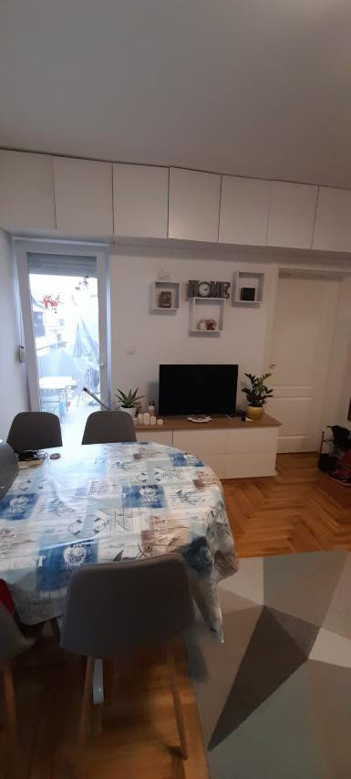 Slika 2 - Stan,NOVI SAD,ADICE,kv: 36.00, € 92700, ID: 1058772