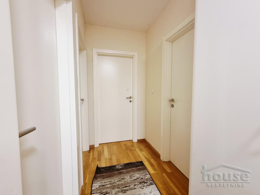 Slika 9 - Stan,NOVI SAD,ADICE,kv: 78.00, € 195000, ID: 1065214