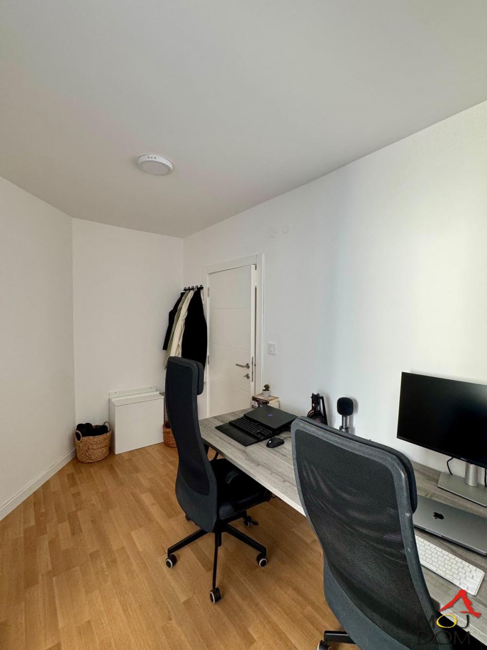 Slika 5 - Stan,NOVI SAD,TELEP,kv: 75, € 235300, ID: 1032920