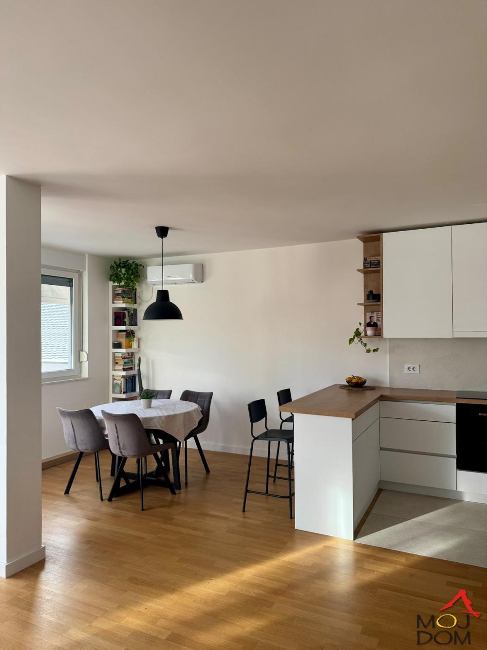 Slika 4 - Stan,NOVI SAD,TELEP,kv: 75, € 235300, ID: 1032920