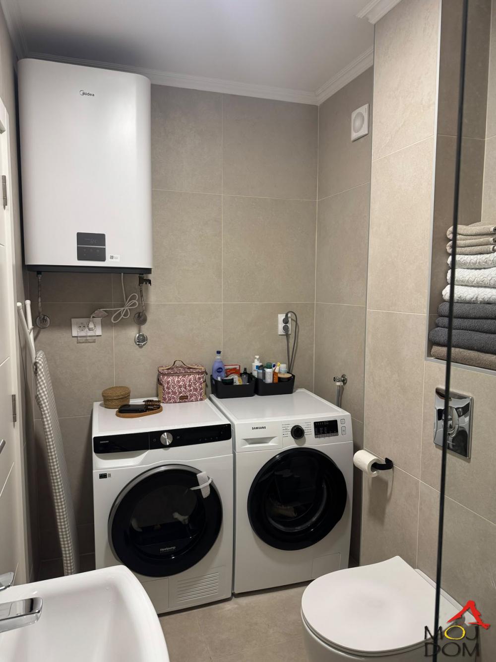Slika 10 - Stan,NOVI SAD,TELEP,kv: 75, € 235300, ID: 1032920