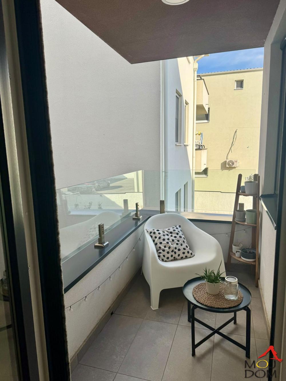 Slika 8 - Stan,NOVI SAD,TELEP,kv: 75, € 235300, ID: 1032920