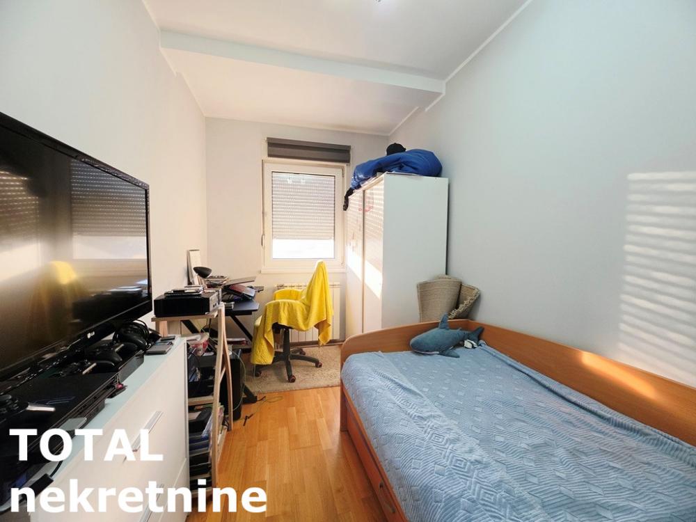 Slika 8 - Stan,NOVI SAD,TELEP,kv: 67.00, € 160000, ID: 1103192