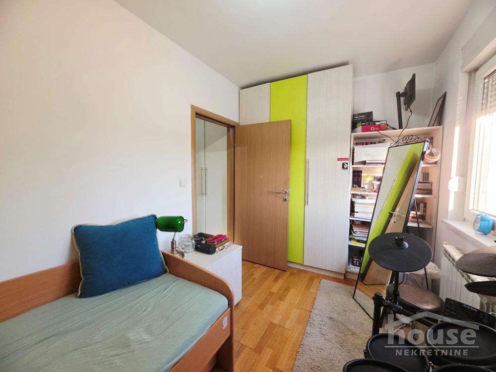 Slika 11 - Stan,NOVI SAD,TELEP,kv: 67.00, € 160000, ID: 1066346