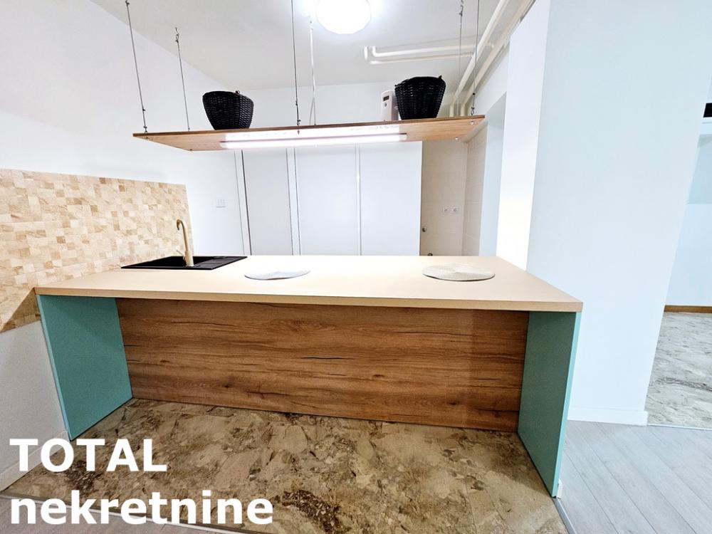 Slika 4 - Stan,NOVI SAD,CENTAR,kv: 37.00, € 105450, ID: 1099177