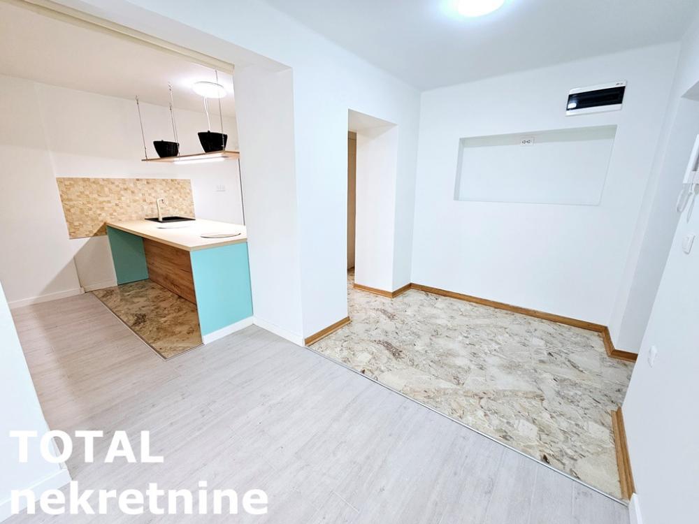 Slika 10 - Stan,NOVI SAD,CENTAR,kv: 37.00, € 105450, ID: 1099177