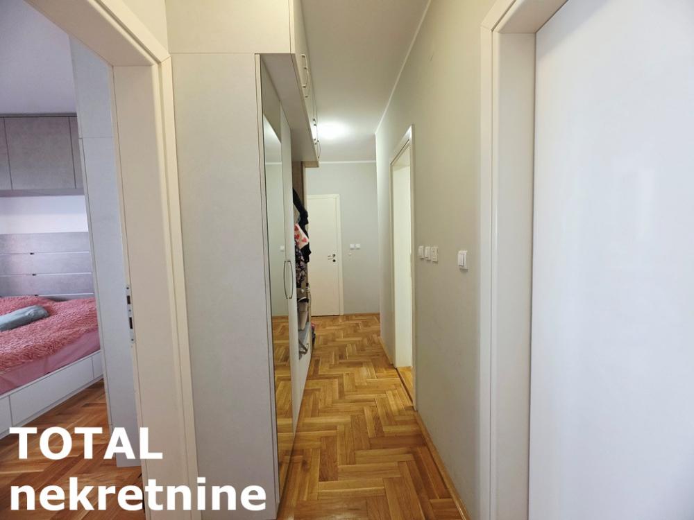 Slika 5 - Stan,NOVI SAD,NOVA DETELINARA,kv: 65.00, € 187000, ID: 1103198