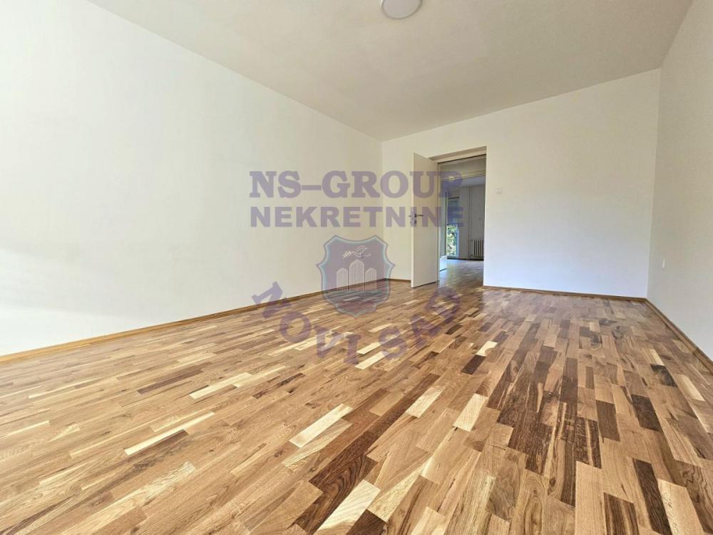 Slika 8 - Prodaja stana, 95m2, Rotkvarija Novi Sad