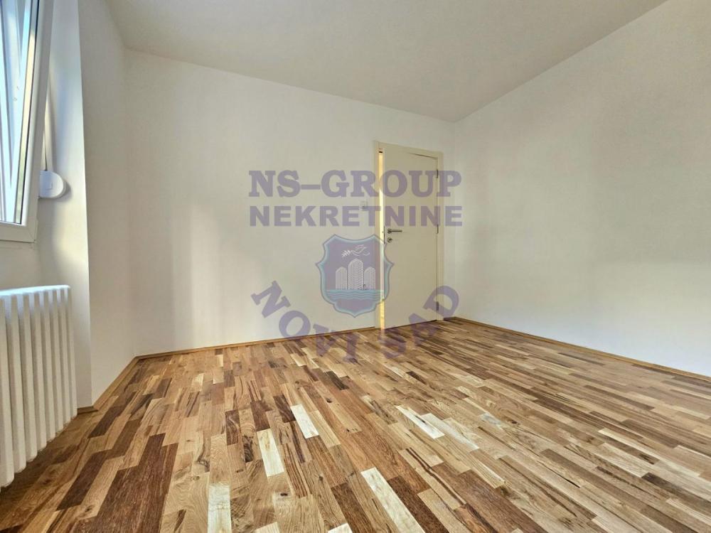 Slika 10 - Prodaja stana, 95m2, Rotkvarija Novi Sad