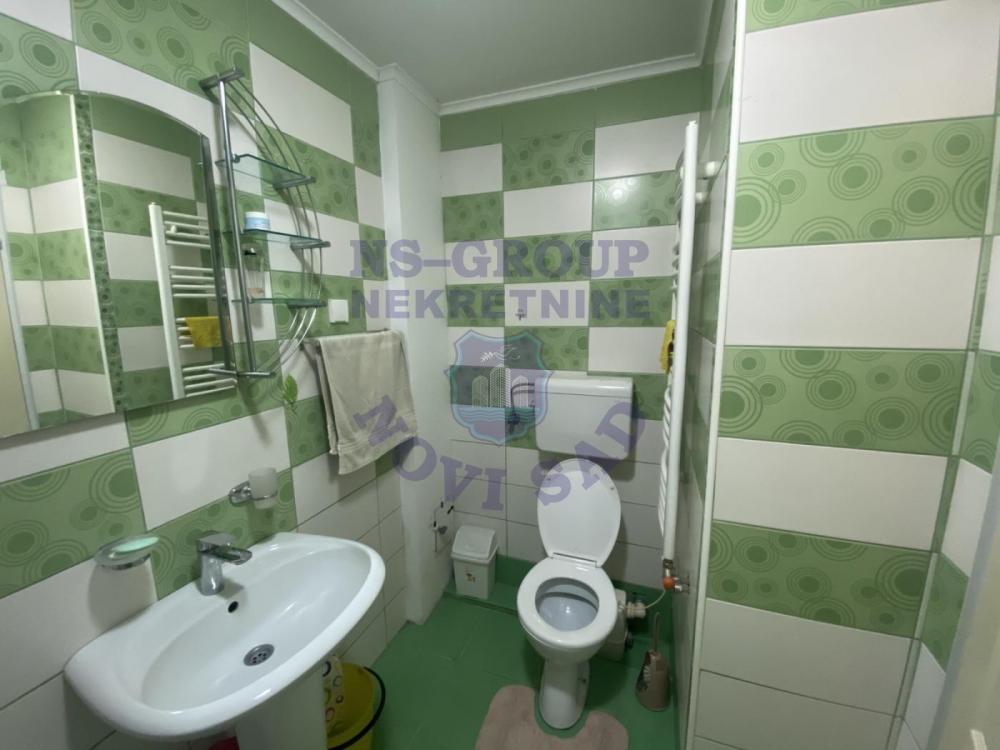 Slika 4 - Jednosoban, 36m2, Novo naselje Novi Sad, sa terasom, sa parkingom