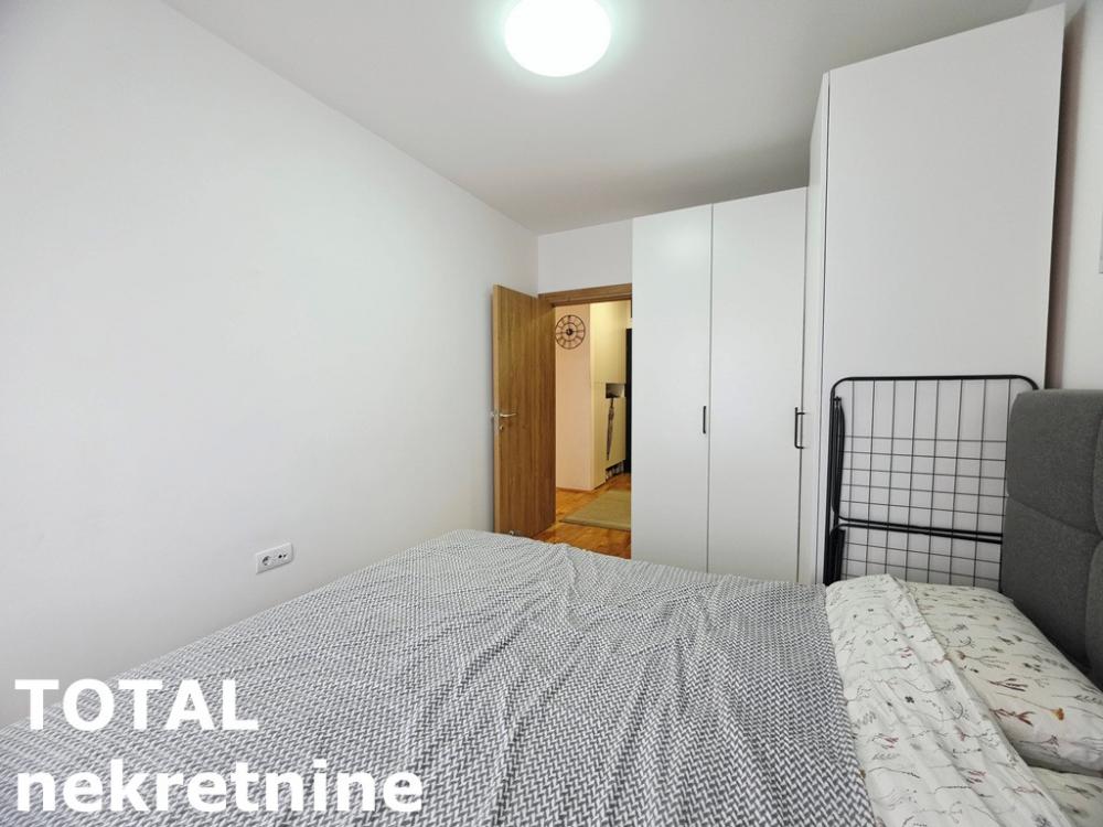 Slika 8 - Stan,NOVI SAD,SALAJKA,kv: 39.00, € 136500, ID: 1103201