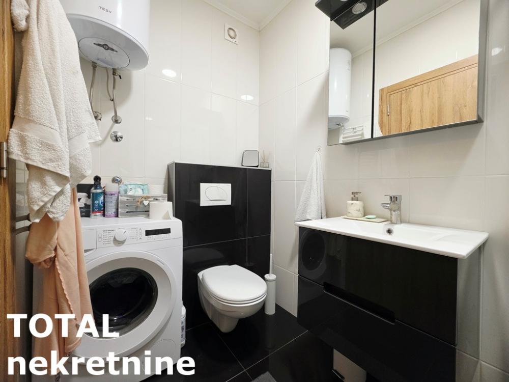 Slika 5 - Stan,NOVI SAD,SALAJKA,kv: 39.00, € 136500, ID: 1103201