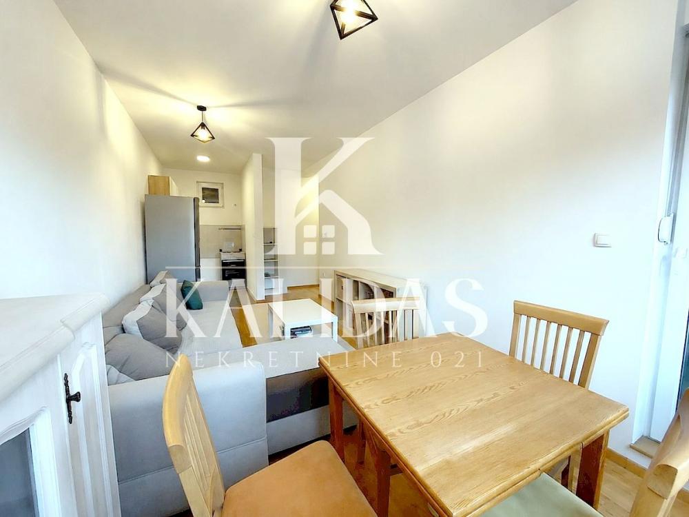 Slika 1 - Stan,NOVI SAD,ROTKVARIJA,kv: 42, € 144000, ID: 1009054