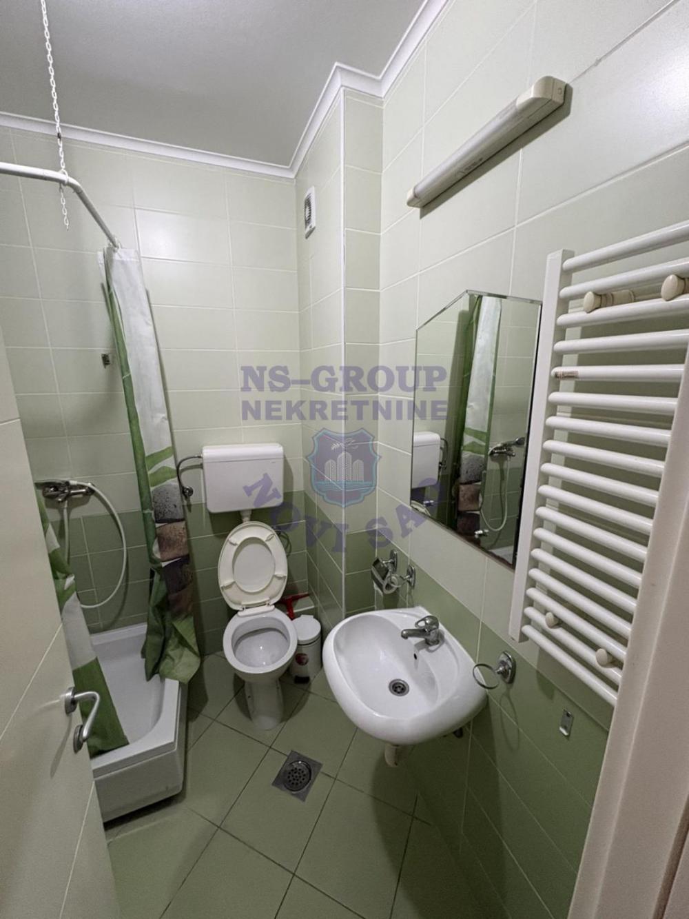 Slika 5 - Jednosoban, 29m2, Grbavica Novi Sad, ima lift