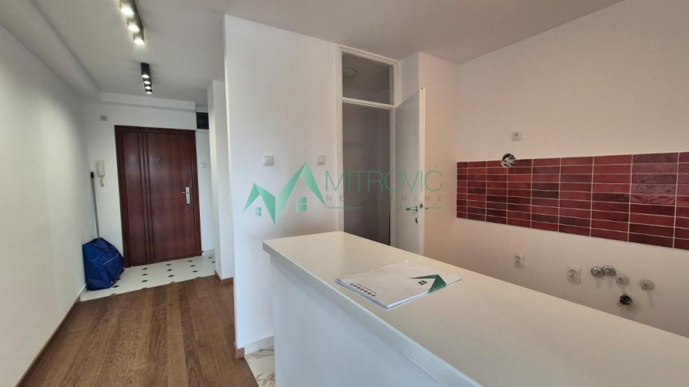 Slika 7 - Novi Sad, Liman 3 - Jednoiposoban kompletno renoviran stan stan 46m2 