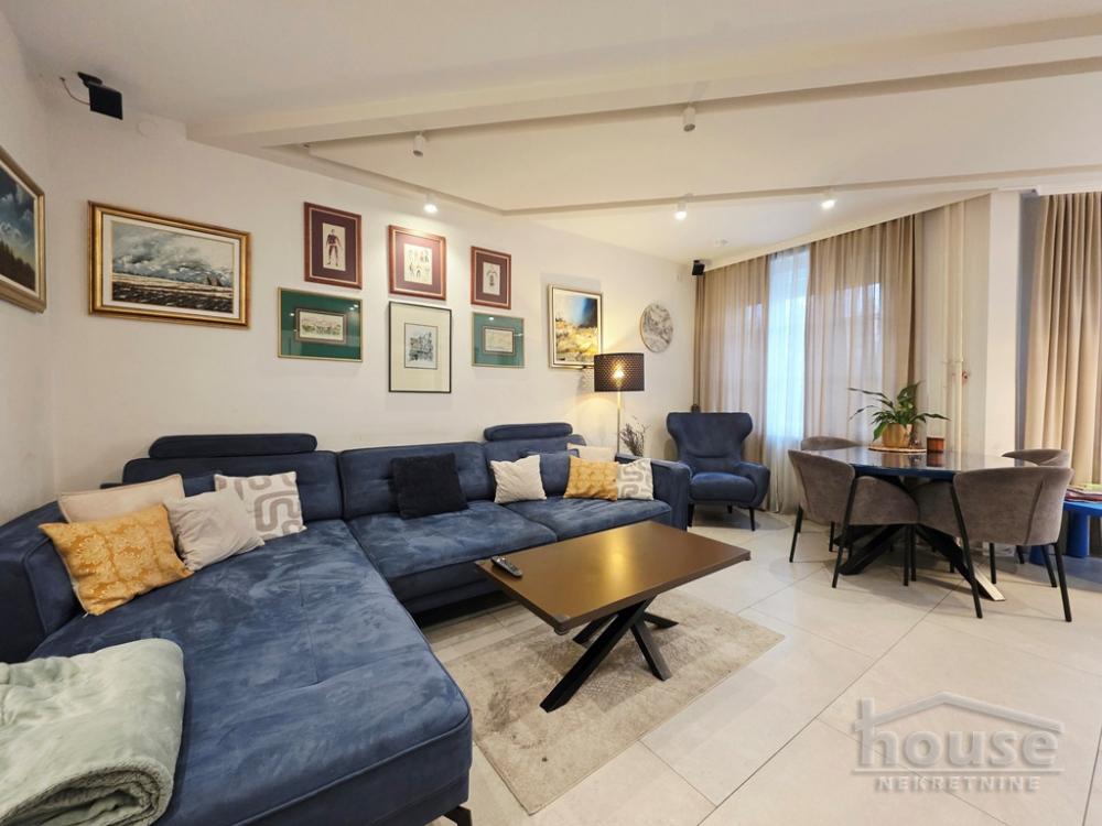 Slika 1 - Stan,NOVI SAD,CENTAR,kv: 74.00, € 250000, ID: 1066345