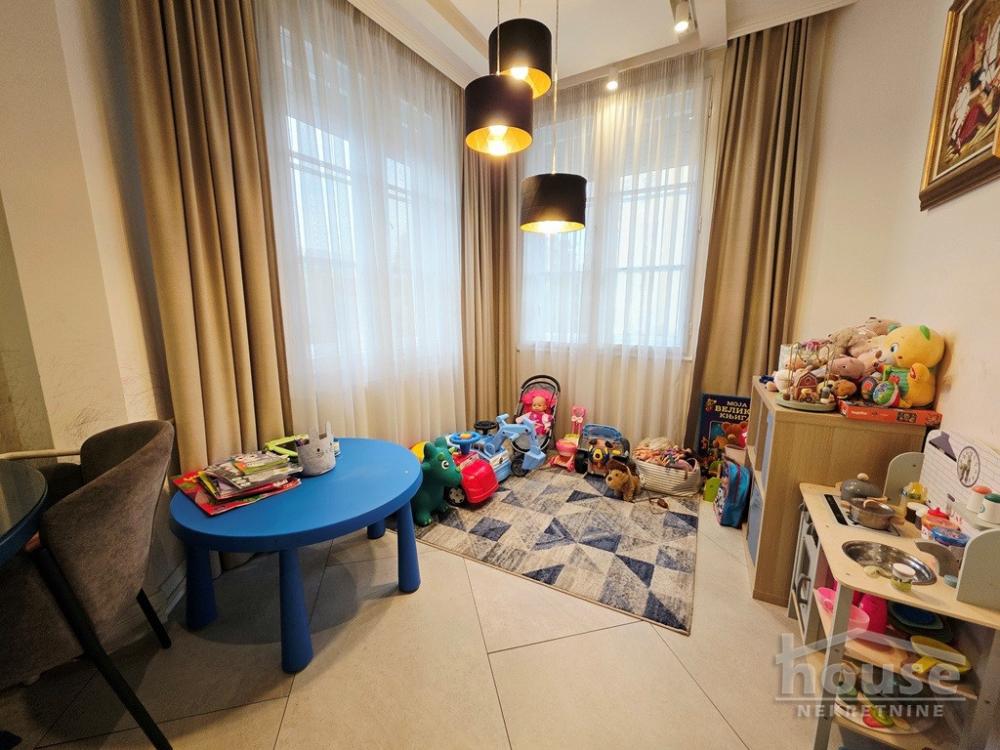 Slika 3 - Stan,NOVI SAD,CENTAR,kv: 74.00, € 250000, ID: 1066345