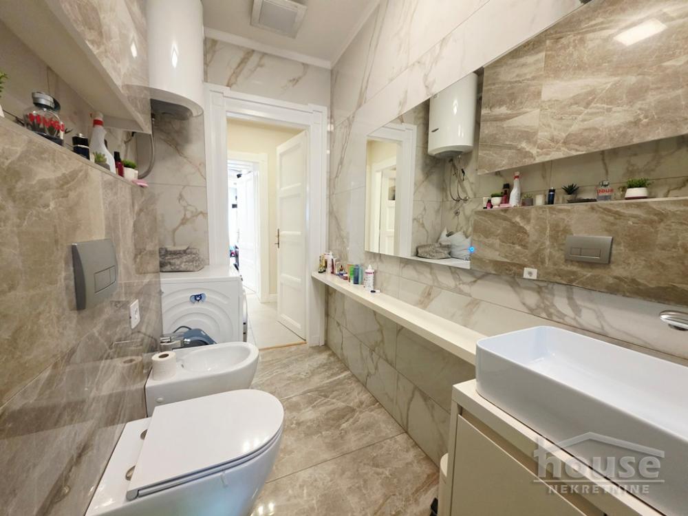 Slika 11 - Stan,NOVI SAD,CENTAR,kv: 74.00, € 250000, ID: 1066345