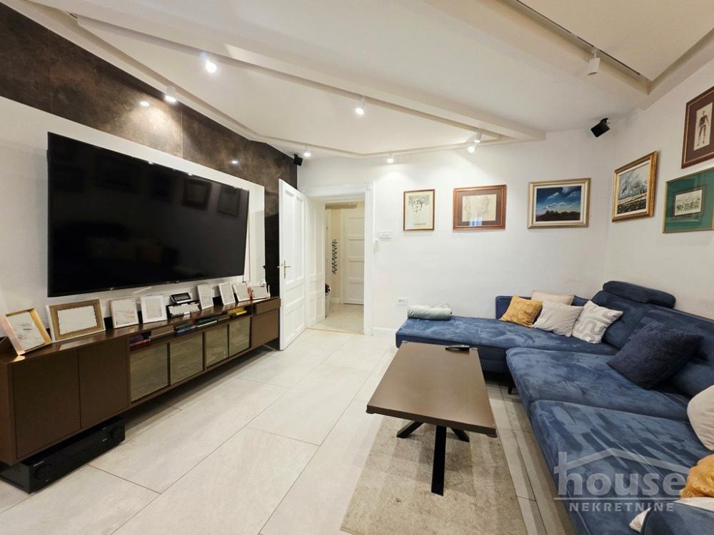 Slika 2 - Stan,NOVI SAD,CENTAR,kv: 74.00, € 250000, ID: 1066345