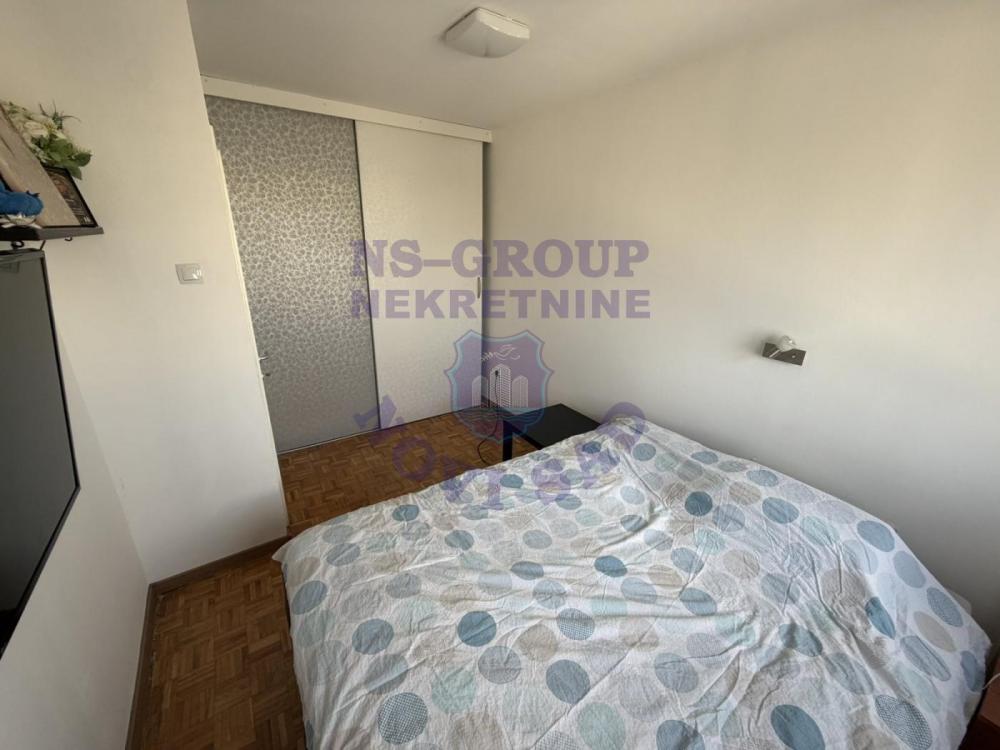 Slika 10 - Dvoiposoban, 68m2, Liman 4 Novi Sad, sa terasom, ima lift