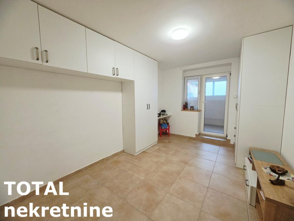 Slika 3 - Stan,NOVI SAD,NOVO NASELJE -  BISTRICA,kv: 36.00, € 97200, ID: 1103205