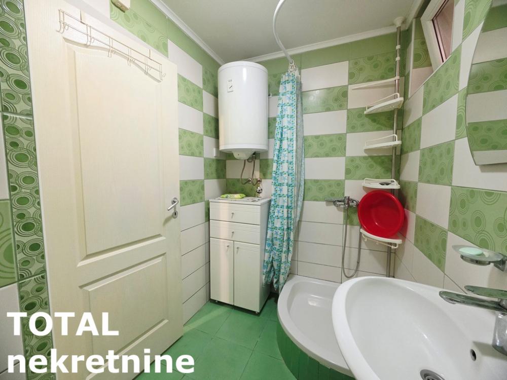 Slika 8 - Stan,NOVI SAD,NOVO NASELJE -  BISTRICA,kv: 36.00, € 97200, ID: 1103205