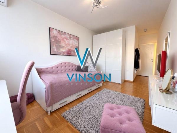 Slika 3 - Novi Sad, Socijalno - Izuzetan četvorosoban stan ID#1001275